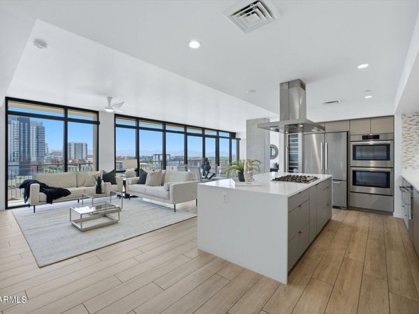 200 W PORTLAND Street, Unit 1017, Phoenix, AZ 85003