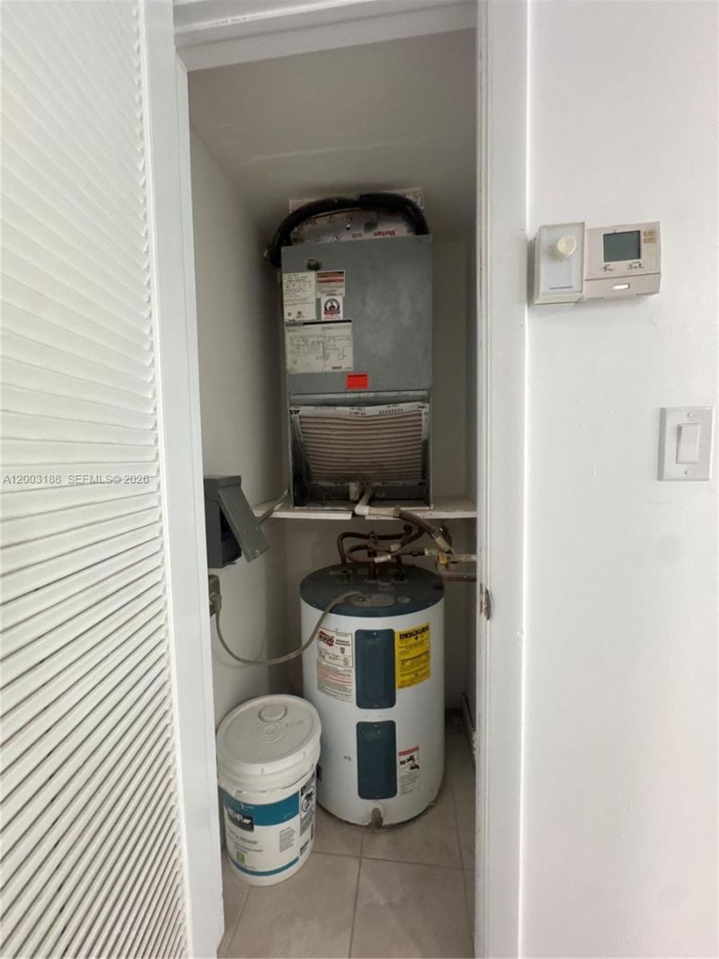 2312 S Cypress Bend Dr, Unit 107, Pompano Beach, FL 33069 Photo