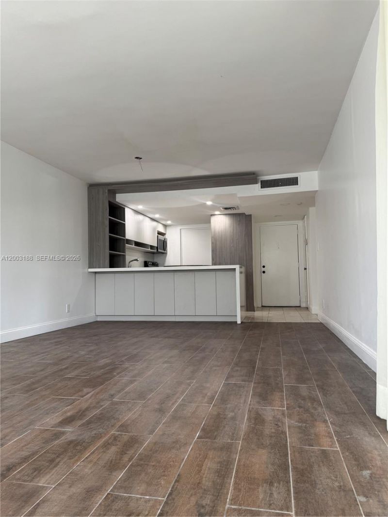 2312 S Cypress Bend Dr, Unit 107, Pompano Beach, FL 33069 Photo