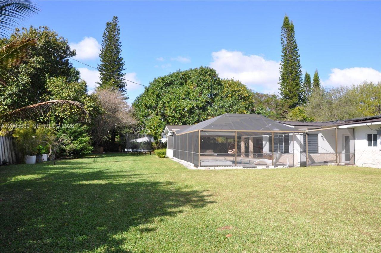 7400 SW 116th St , Pinecrest, FL 33156 Photo