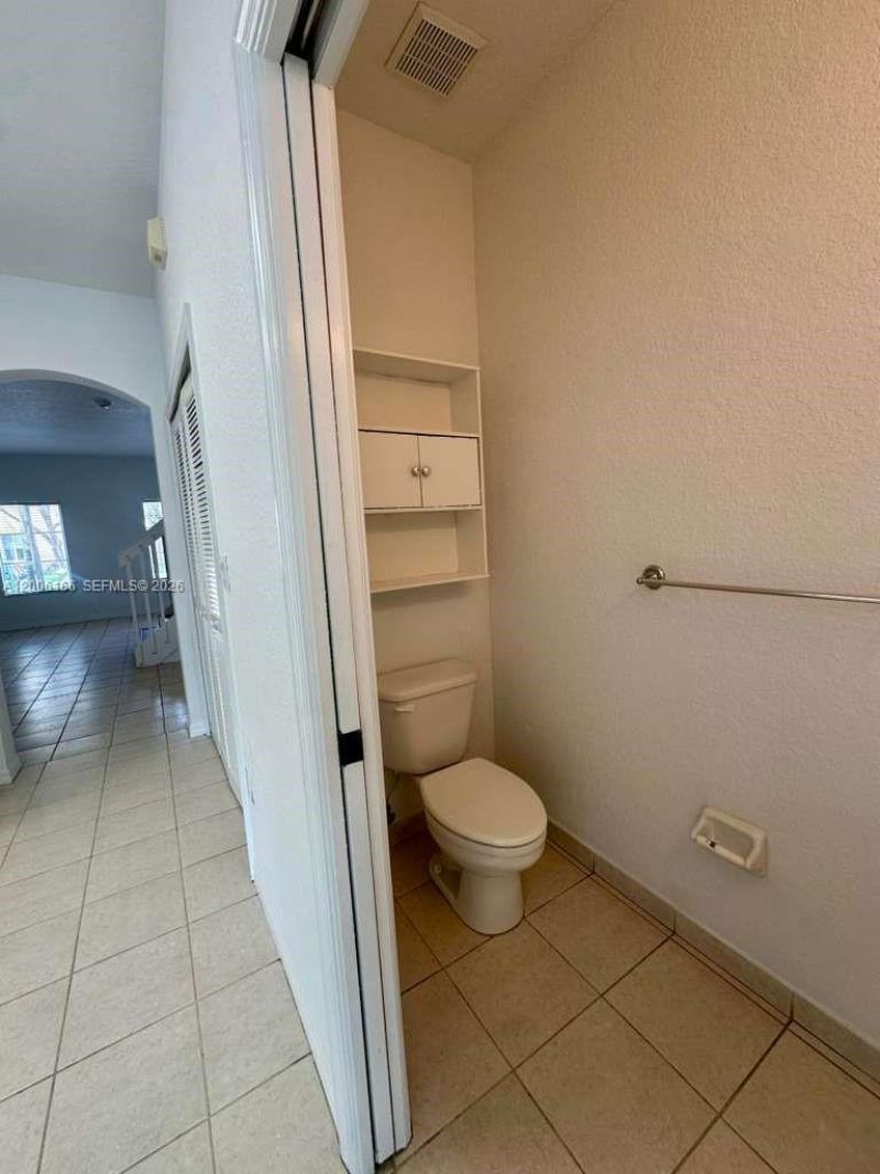 10760 NW 82nd Ter , Unit 8-7, Doral, FL 33178 Photo