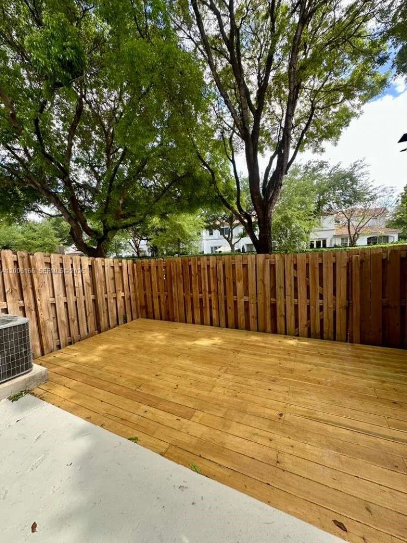 10760 NW 82nd Ter , Unit 8-7, Doral, FL 33178 Photo