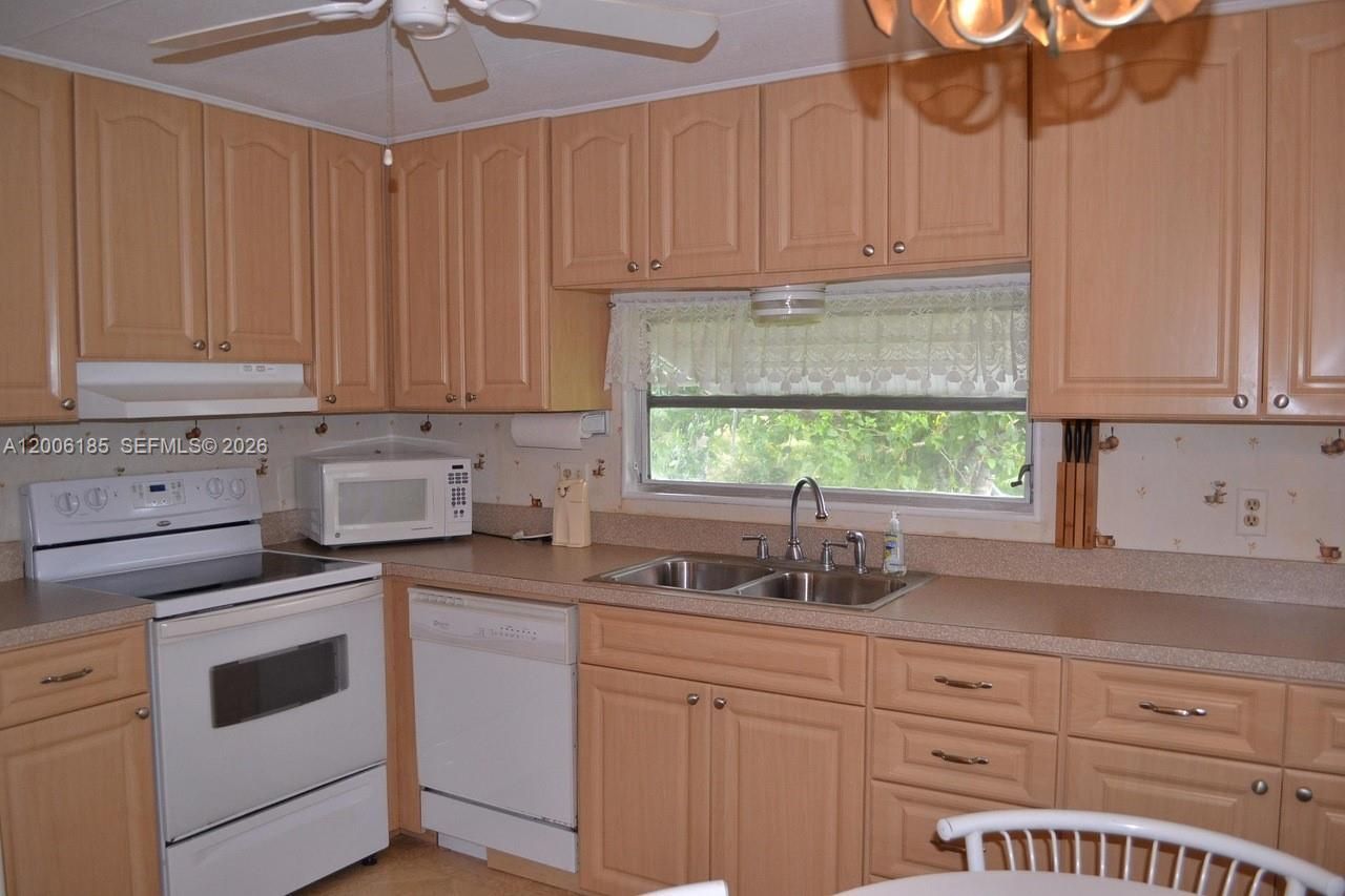 1620 SW 64th Way , Unit H, Boca Raton, FL 33428 Photo