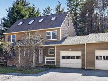 24 Swaan Drive, Lee, NH 03861