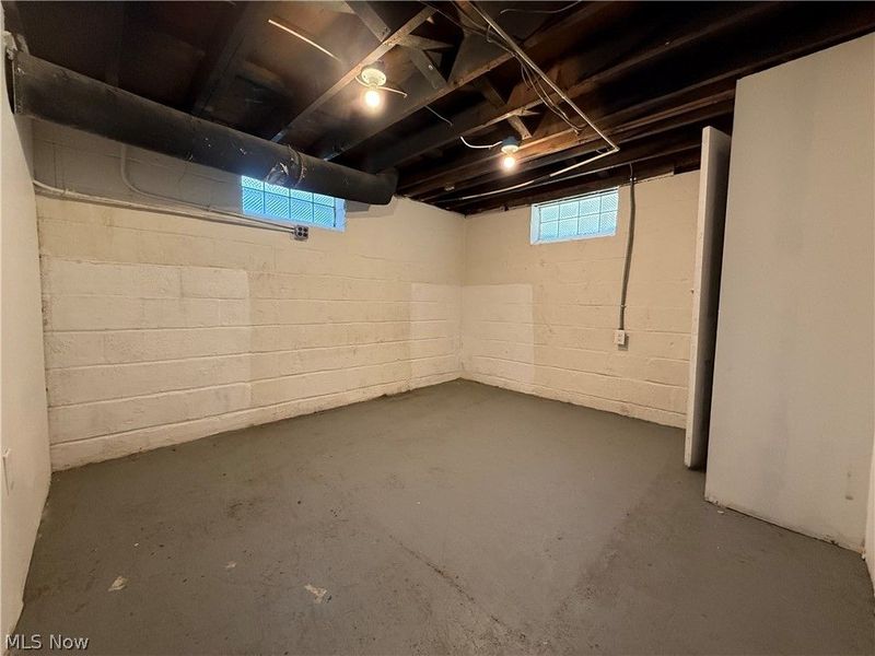 18505 Raymond Street, Maple Heights, OH 44137 Photo 17