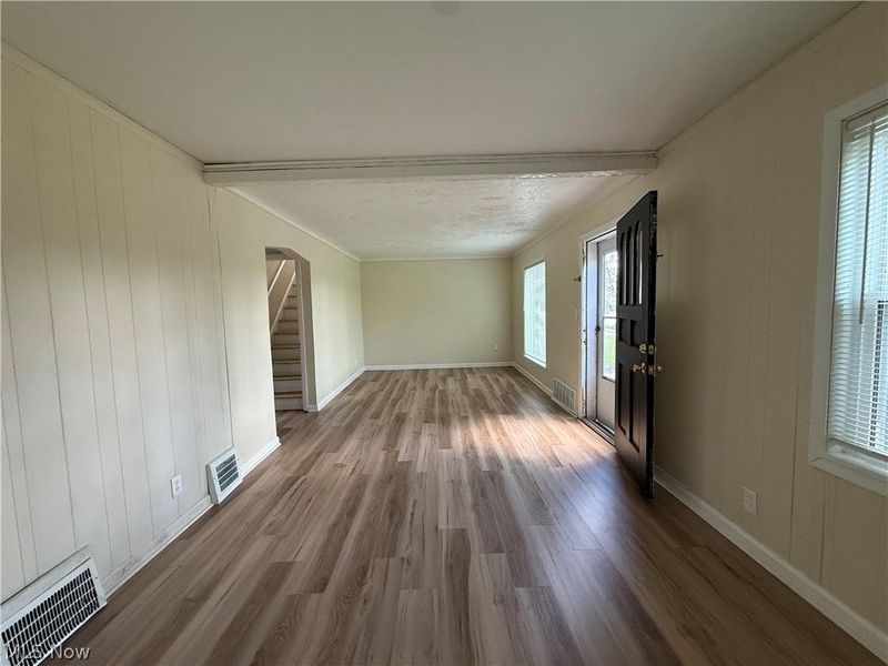 18505 Raymond Street, Maple Heights, OH 44137 Photo 3