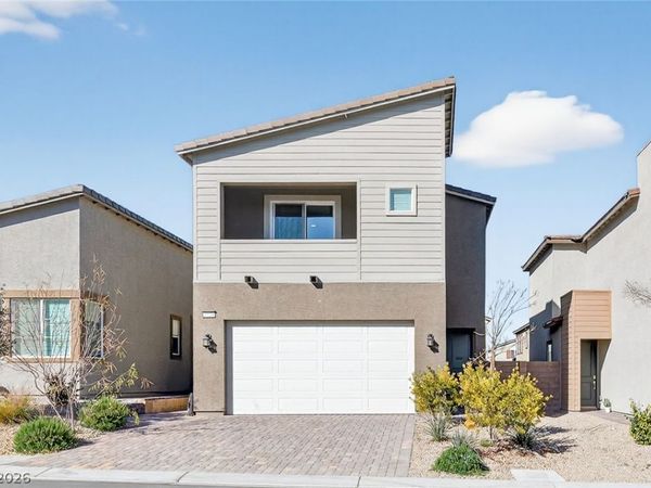 9934 Iron Creek Avenue , Las Vegas, NV 89178