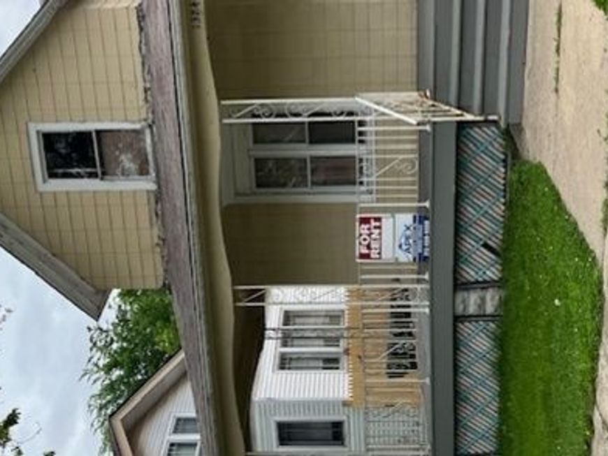 Main Photo