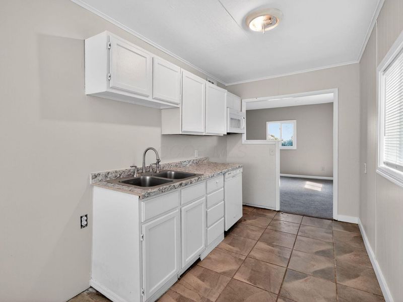 417 S Hampton Road , Columbus, OH 43213 Photo 14