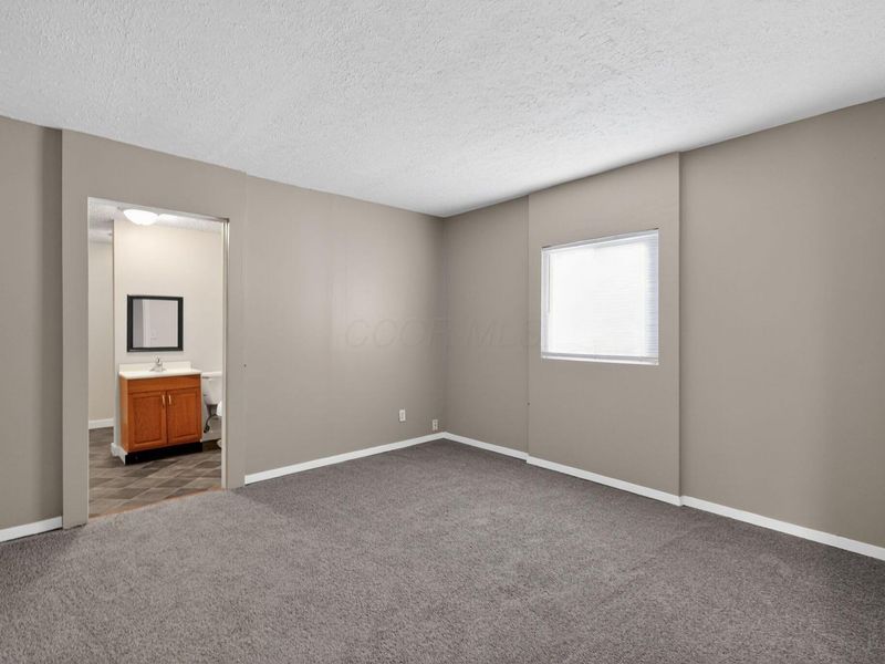 417 S Hampton Road , Columbus, OH 43213 Photo 17