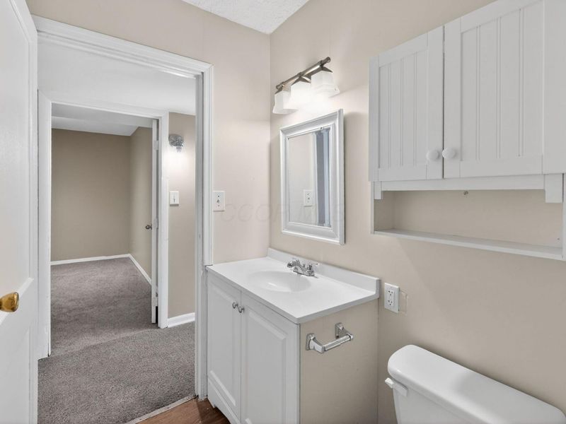 417 S Hampton Road , Columbus, OH 43213 Photo 23