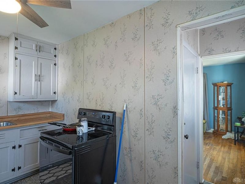 1661 Humphrey Avenue, Dayton, OH 45410 Photo 8