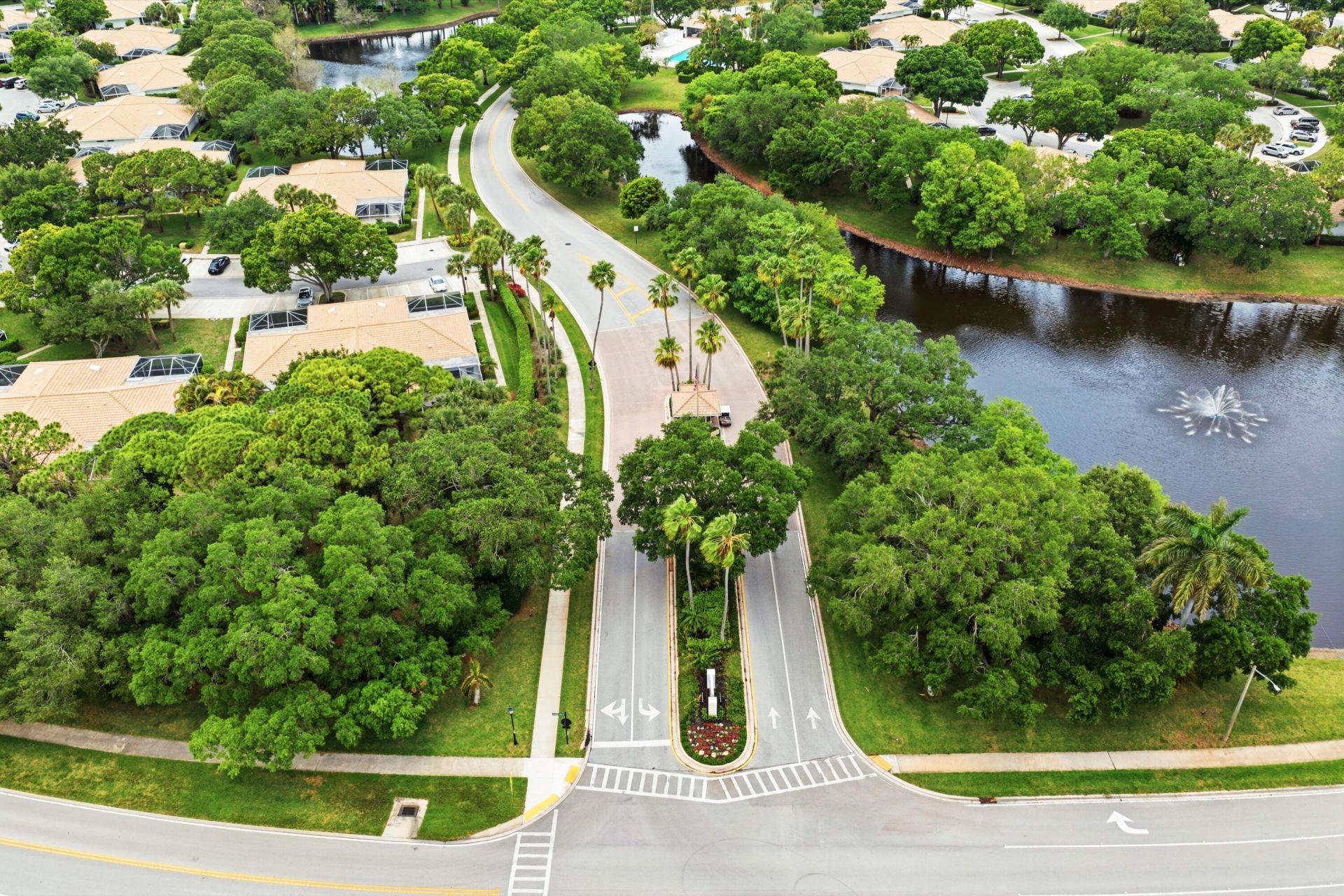 701 Silverleaf Oak Court, Palm Beach Gardens, FL 33410 Photo