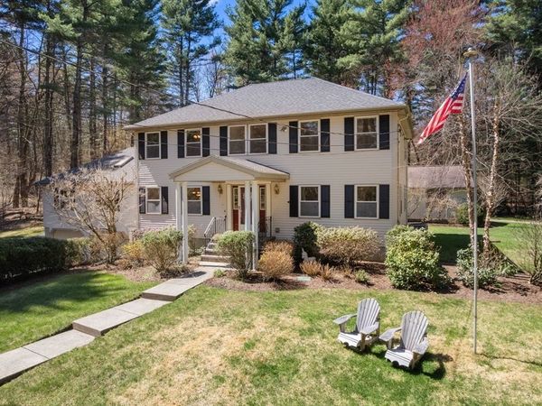 189 1/2 Seekonk St, Norfolk, MA 02056