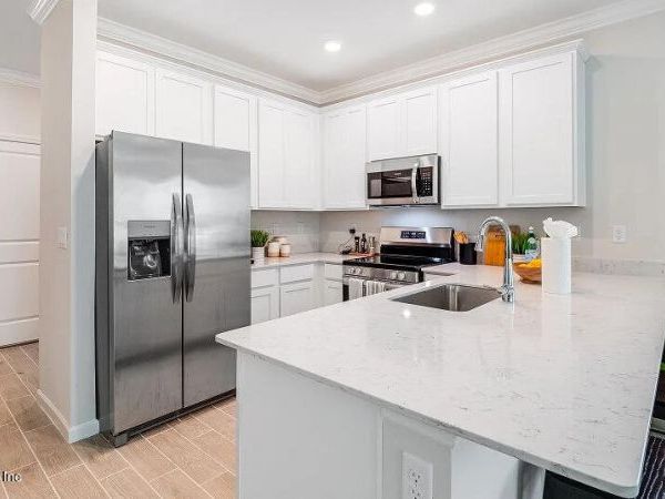 2252 WINDWARD CAY Lane, Middleburg, FL 32068