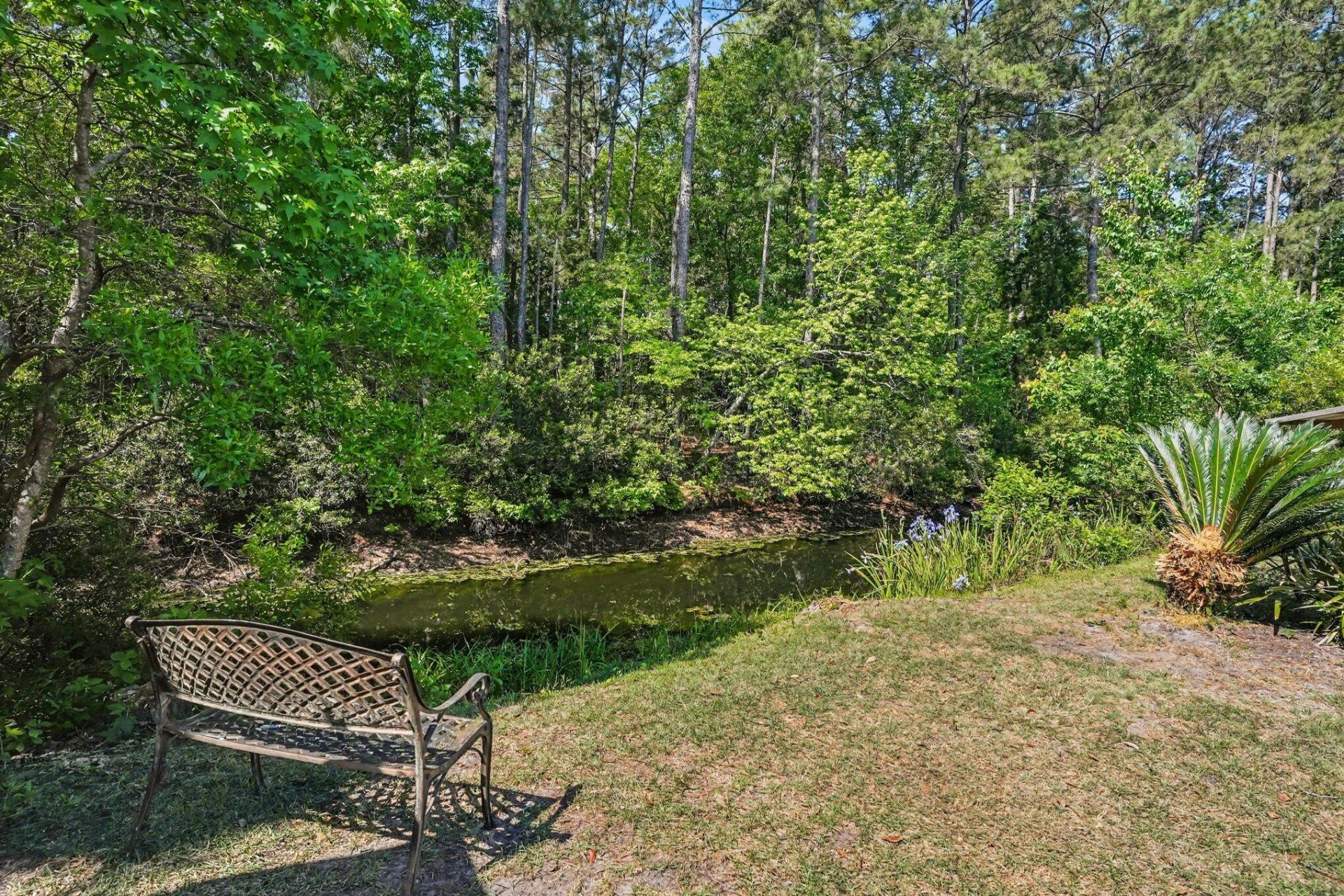 2026 Armory Drive Photo 37