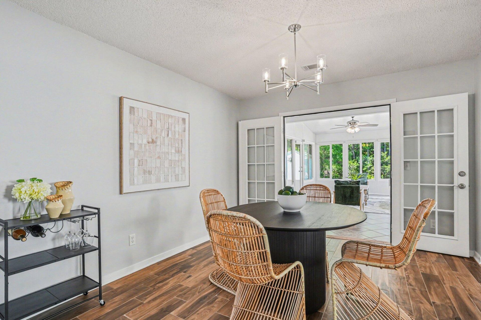 2026 Armory Drive Photo 9