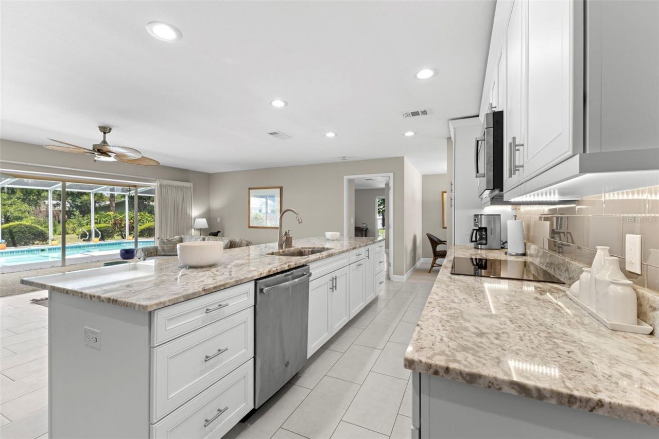 2670 Westchester Drive N, Clearwater, FL 33761 Photo
