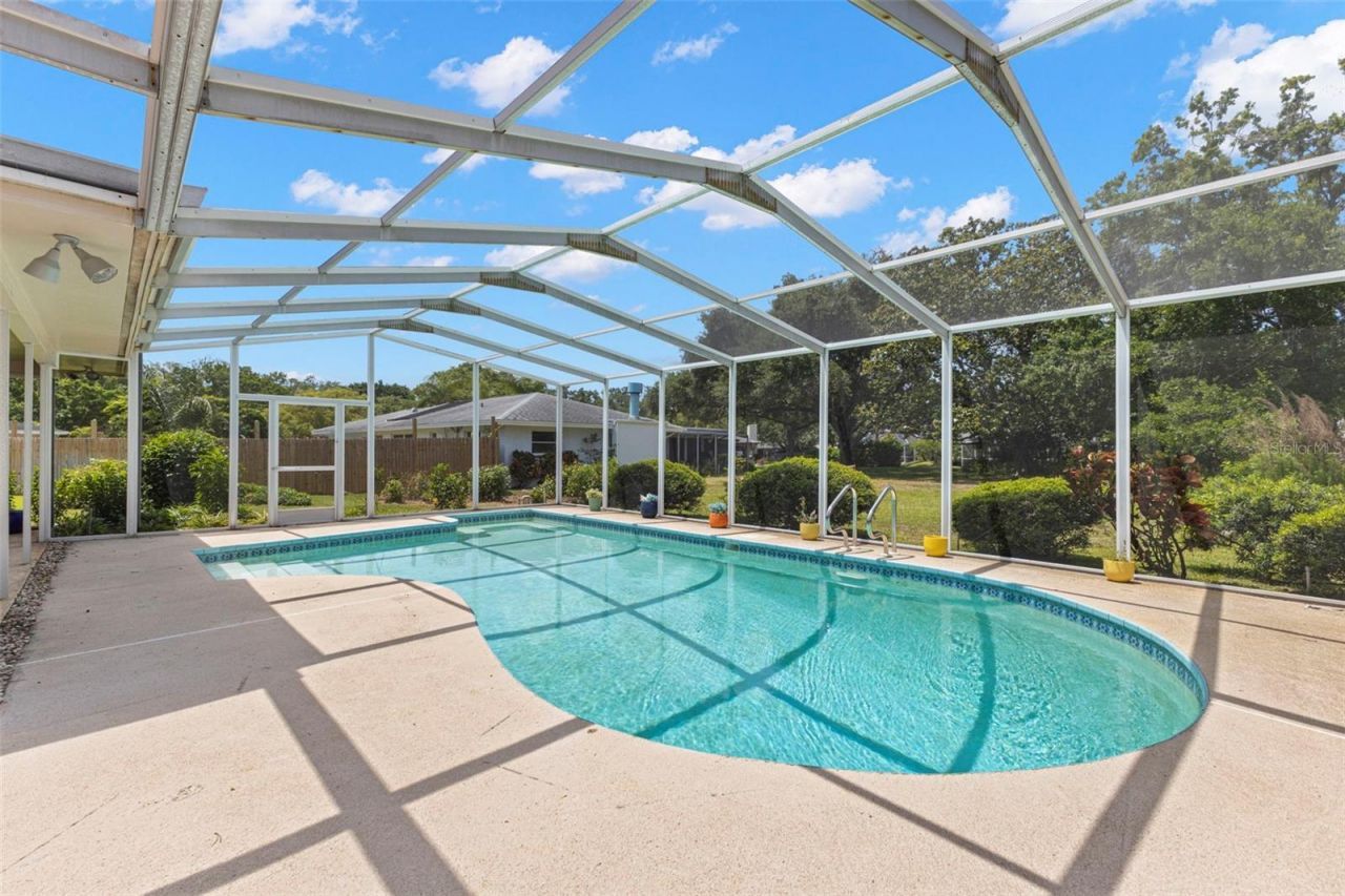 2670 Westchester Drive N, Clearwater, FL 33761 Photo