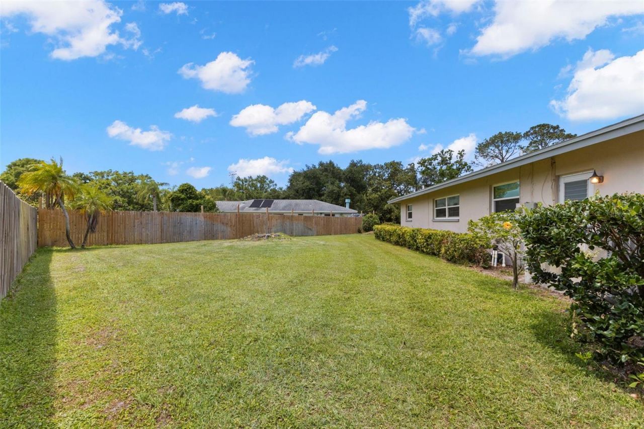 2670 Westchester Drive N, Clearwater, FL 33761 Photo