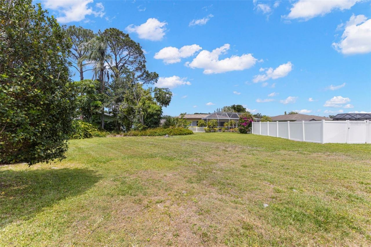 2670 Westchester Drive N, Clearwater, FL 33761 Photo