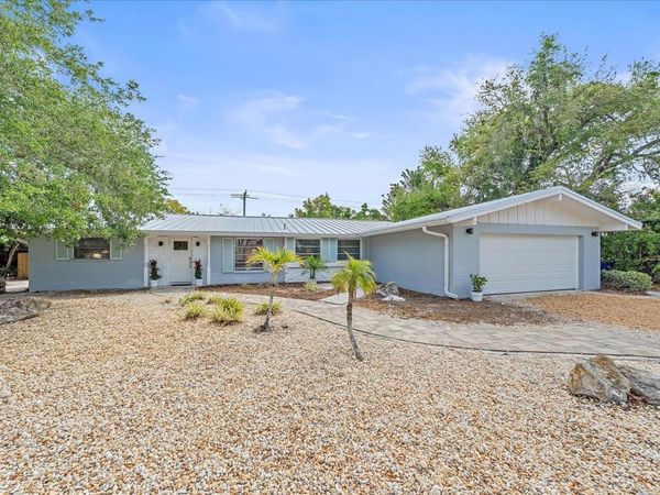 611 VENICE LANE , SARASOTA, FL 34242