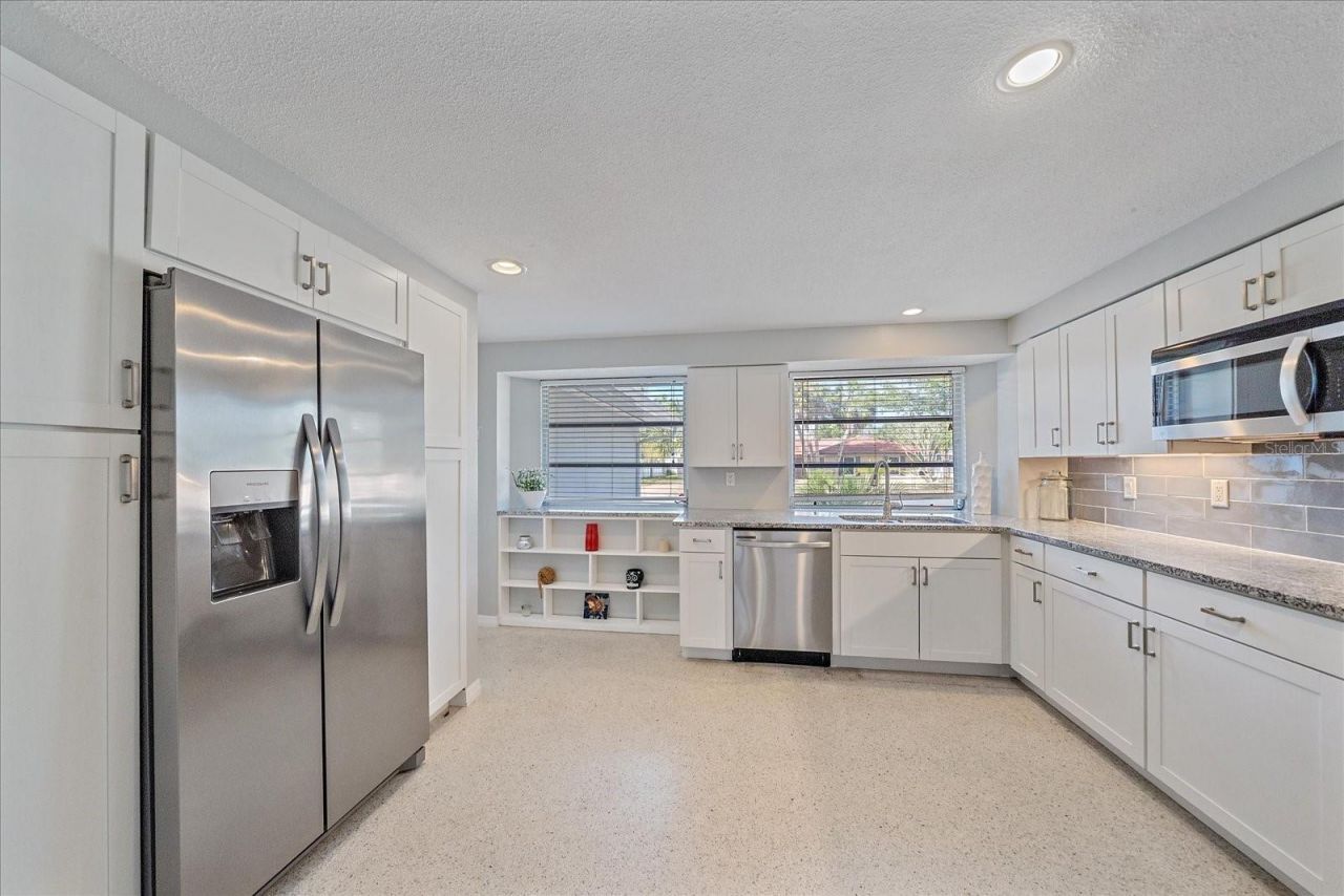 611 Venice Lane, Sarasota, FL 34242 Photo