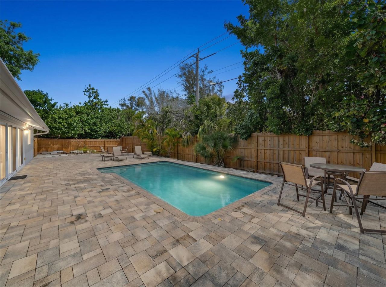 611 Venice Lane, Sarasota, FL 34242 Photo