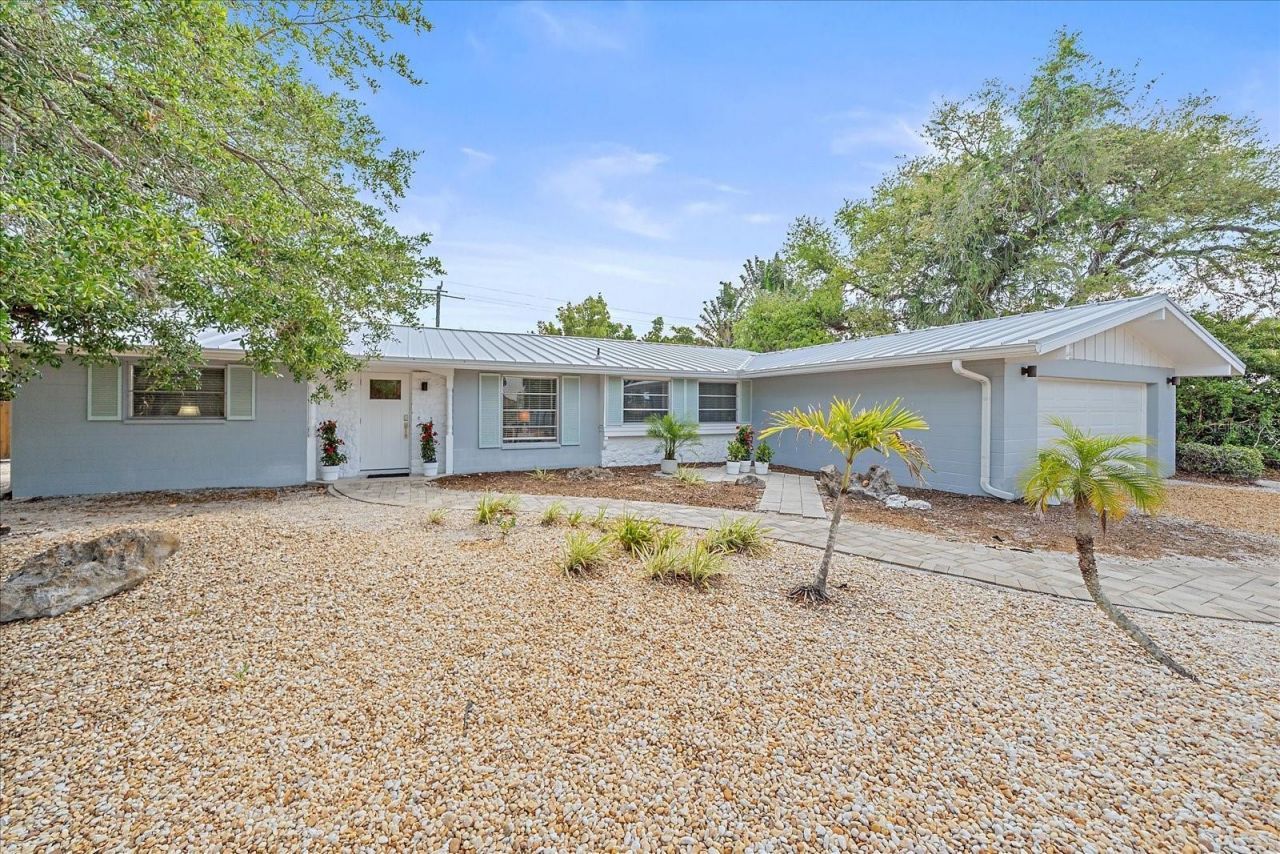 611 Venice Lane, Sarasota, FL 34242 Photo