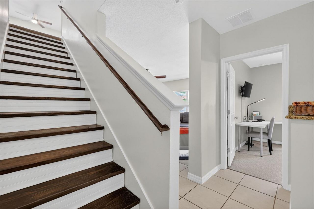 34040 Alameda Drive , Sorrento, FL 32776 Photo