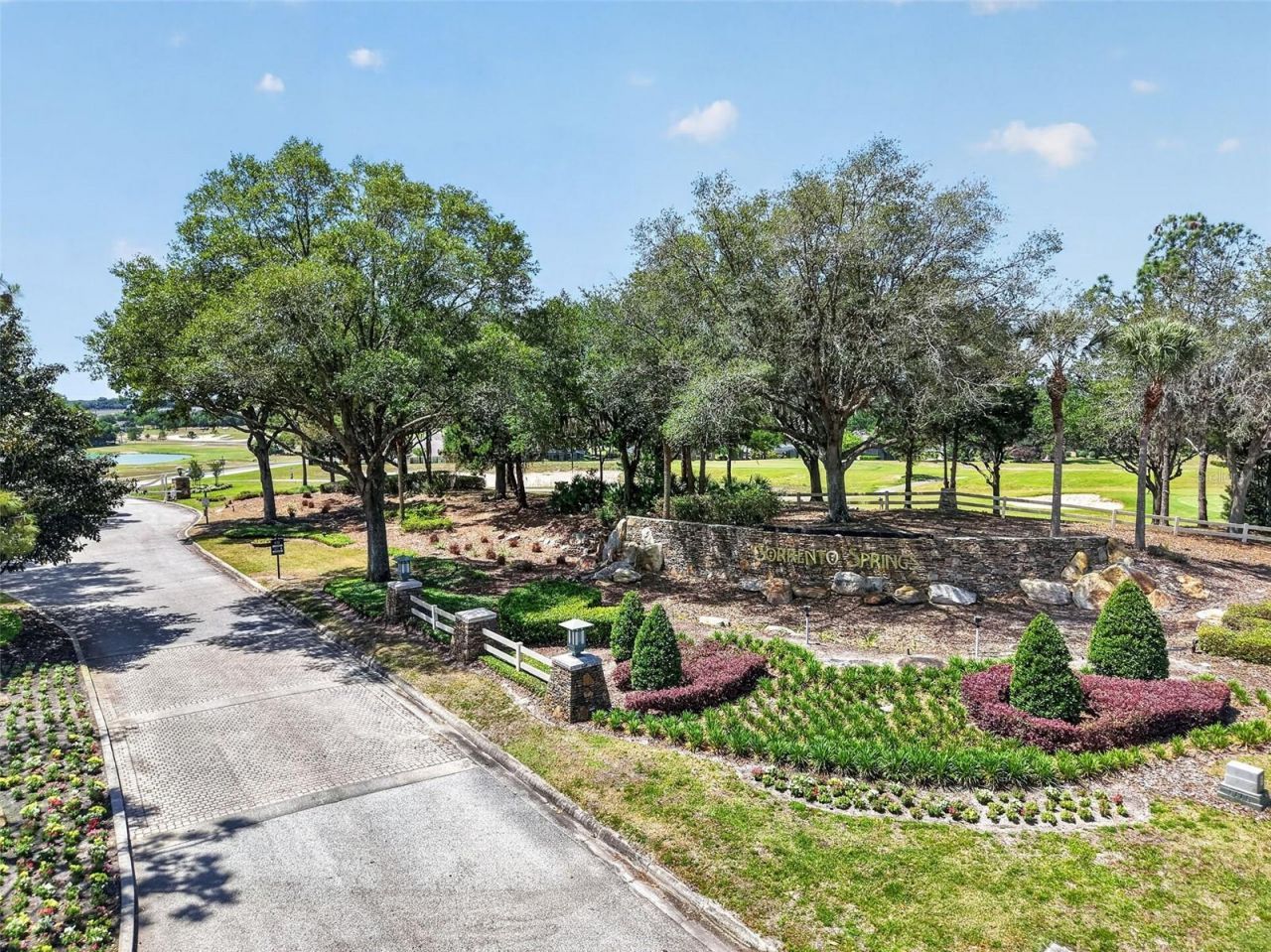 34040 Alameda Drive , Sorrento, FL 32776 Photo