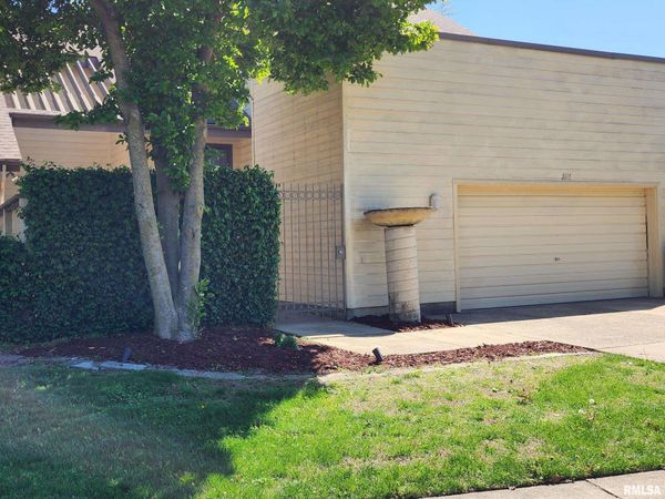 3116 Turning Mill Drive, Springfield, IL 62704