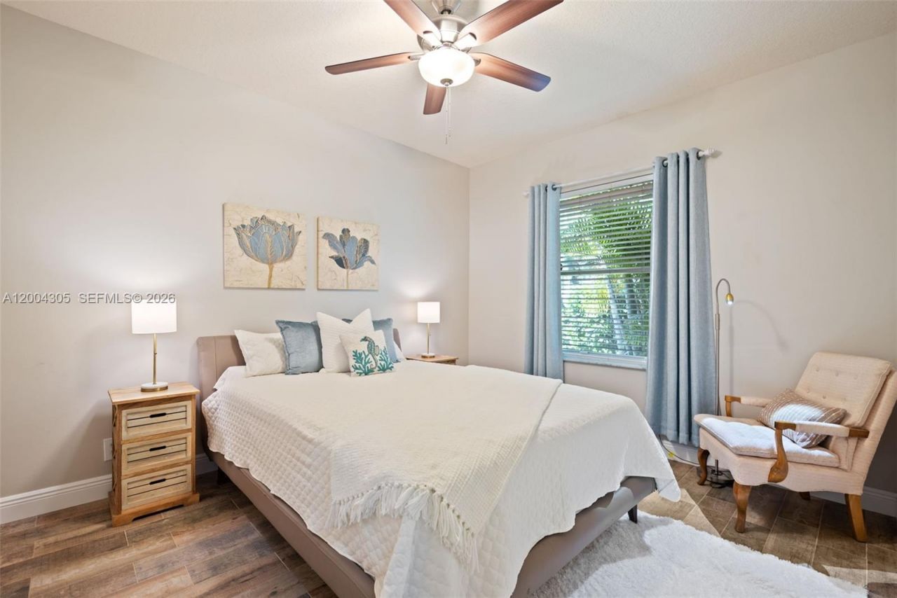 2556 Eagle Run Ln, Weston, FL 33327 Photo
