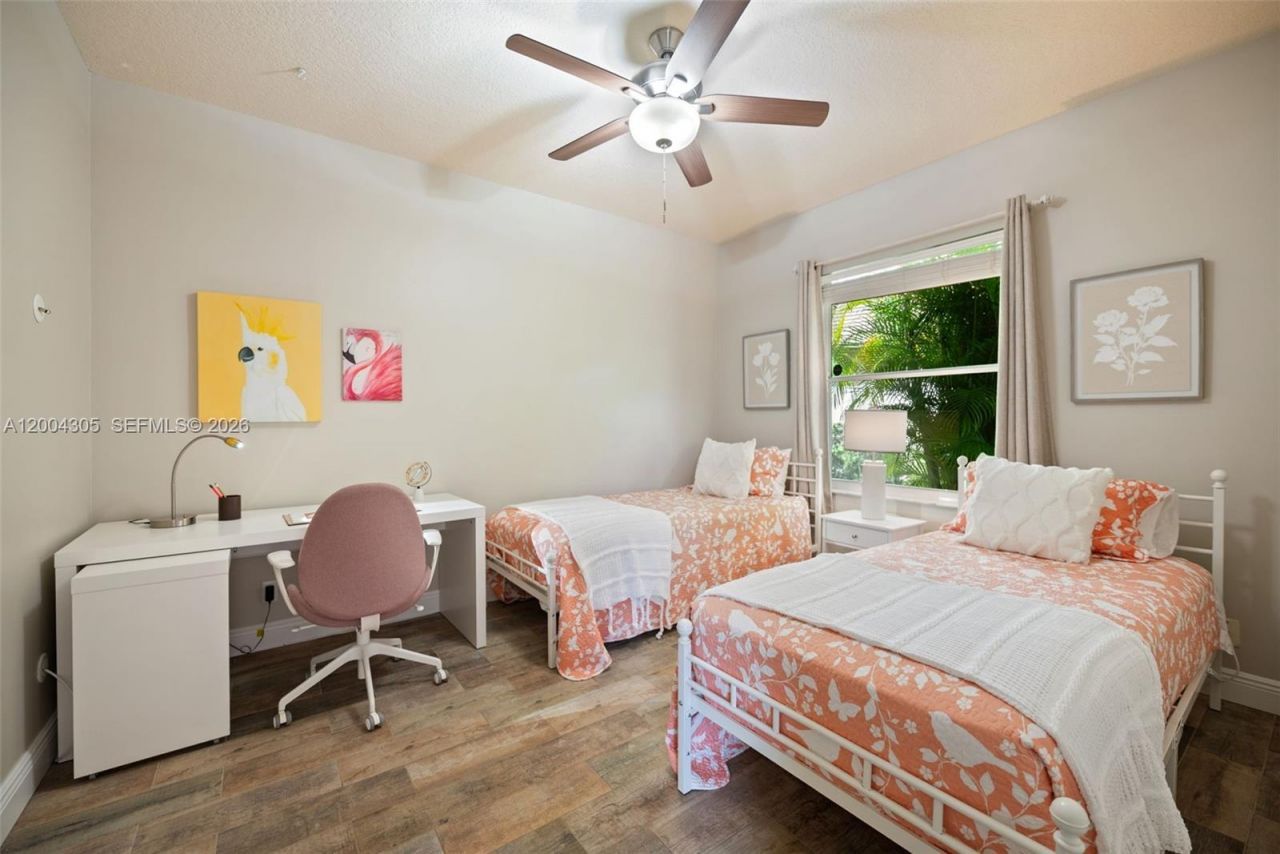 2556 Eagle Run Ln, Weston, FL 33327 Photo