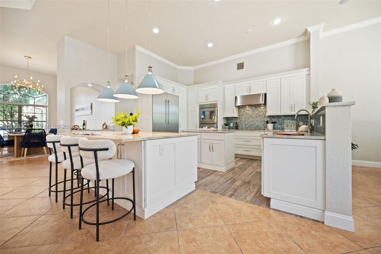 2556 Eagle Run Ln, Weston, FL 33327 Photo
