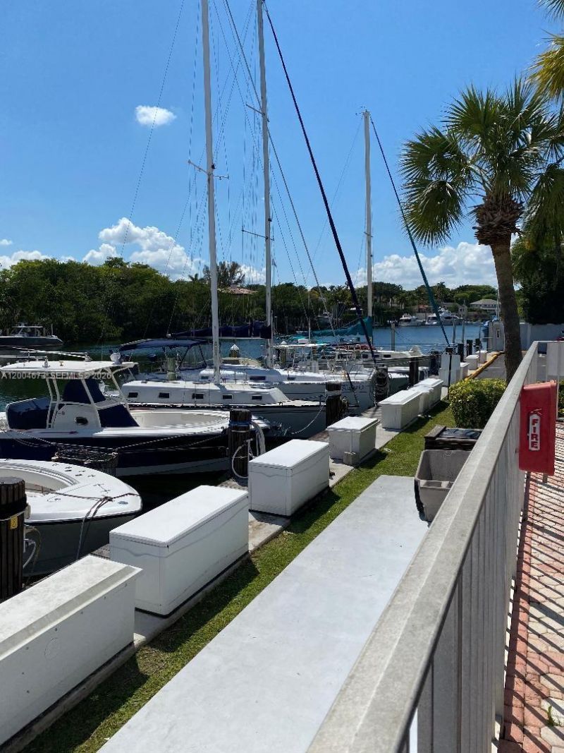 100 Edgewater Dr , Unit 102, Coral Gables, FL 33133 Photo