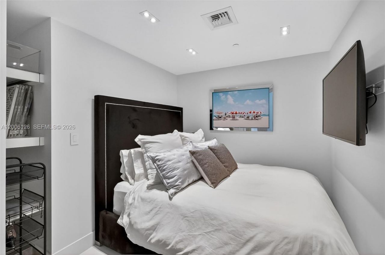 1300 S Miami Ave, Unit 3103, Miami, FL 33130 Photo
