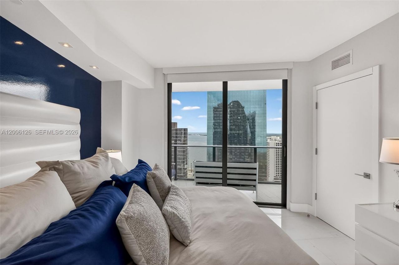 1300 S Miami Ave, Unit 3103, Miami, FL 33130 Photo