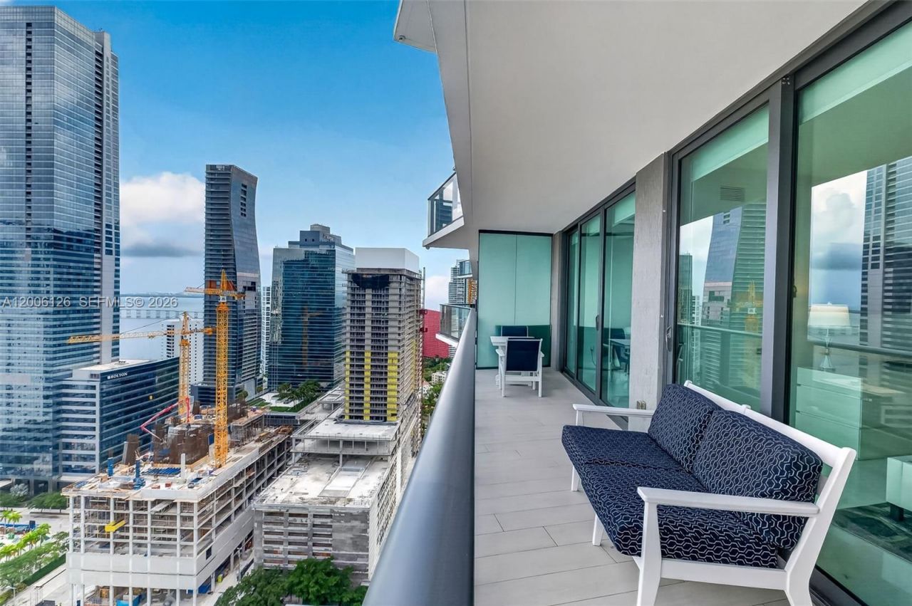 1300 S Miami Ave, Unit 3103, Miami, FL 33130 Photo