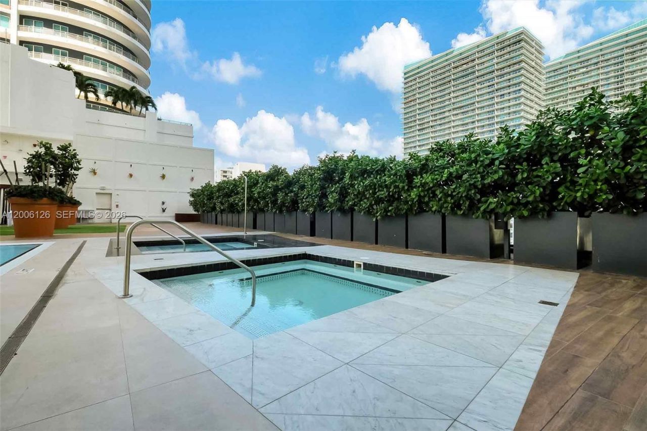 1300 S Miami Ave, Unit 3103, Miami, FL 33130 Photo