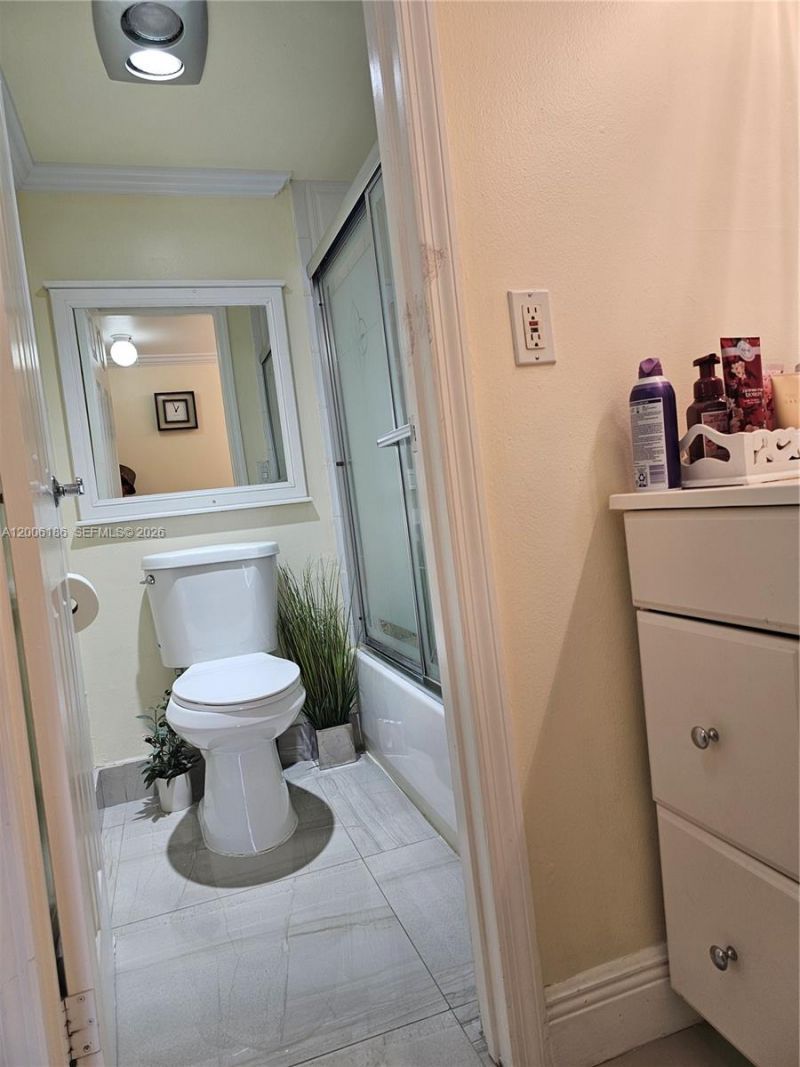 20500 W Country Club Dr, Unit 609, Aventura, FL 33180 Photo