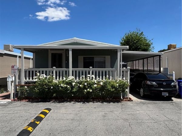 18145 Soledad Canyon Road, Unit 15, Canyon Country, CA 91387