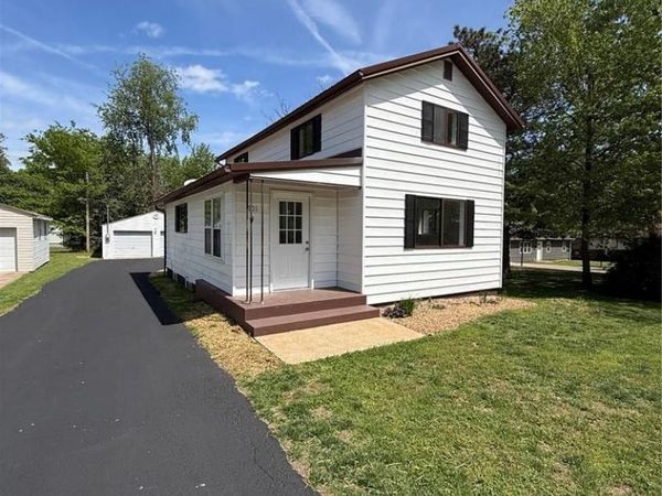 701 Forster Street, Farmington, MO 63640