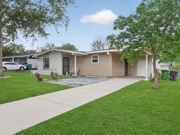 166 FAIR VLY, San Antonio, TX 78227