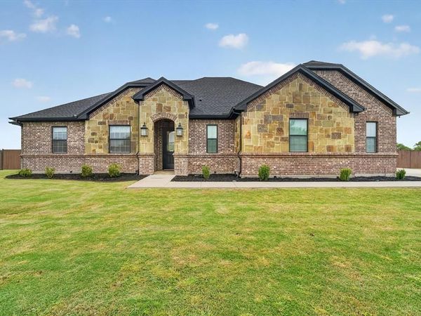 10917 Chriswood Drive , Crowley, TX 76036