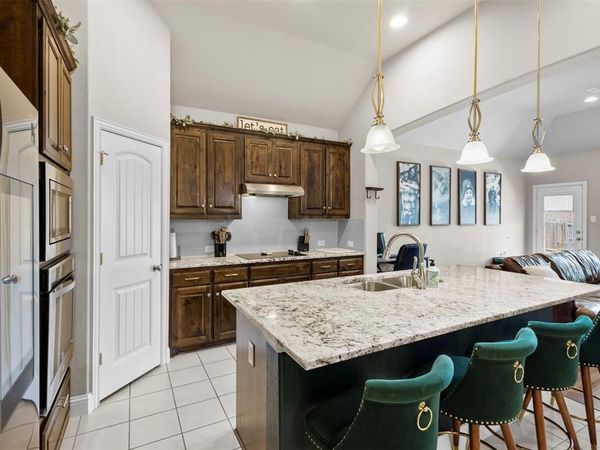 3605 Worthington Drive, Midlothian, TX 76065