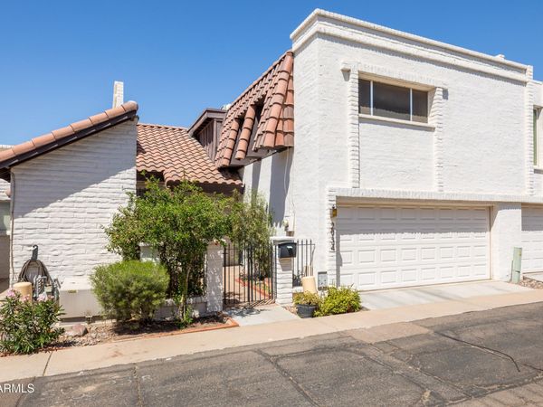 2934 N Casa Tomas Court, Phoenix, AZ 85016