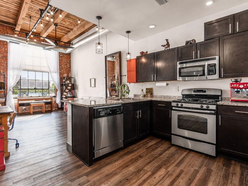 570 S Front Street, Unit 211, Columbus, OH 43215 Photo 7