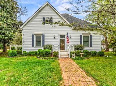 3810 2nd Ave , Mansfield, GA 30055