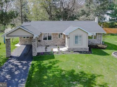 222 FRY DRIVE, STATE COLLEGE, PA 16801